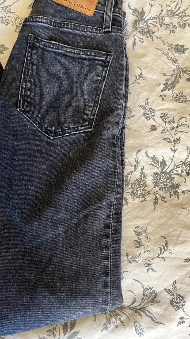 Denim Forum Yoko High Rise Slim Jeans - Size 24 image indicator(2)