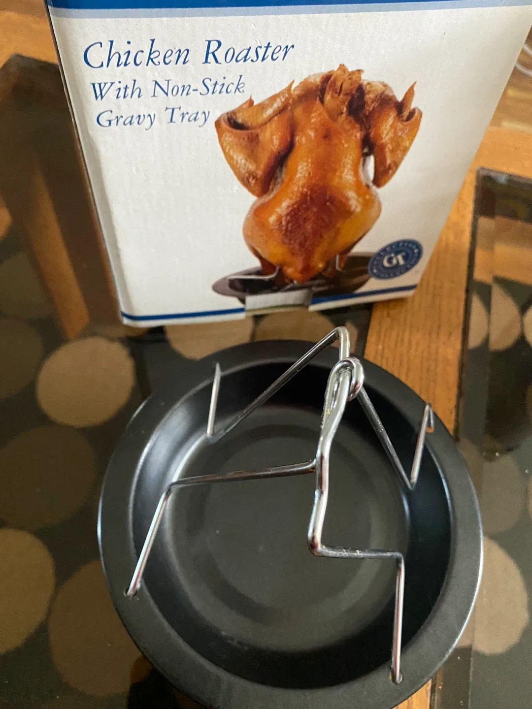GT Collection Chicken Roaster with Non-Stick Gravy Tray image indicator(3)