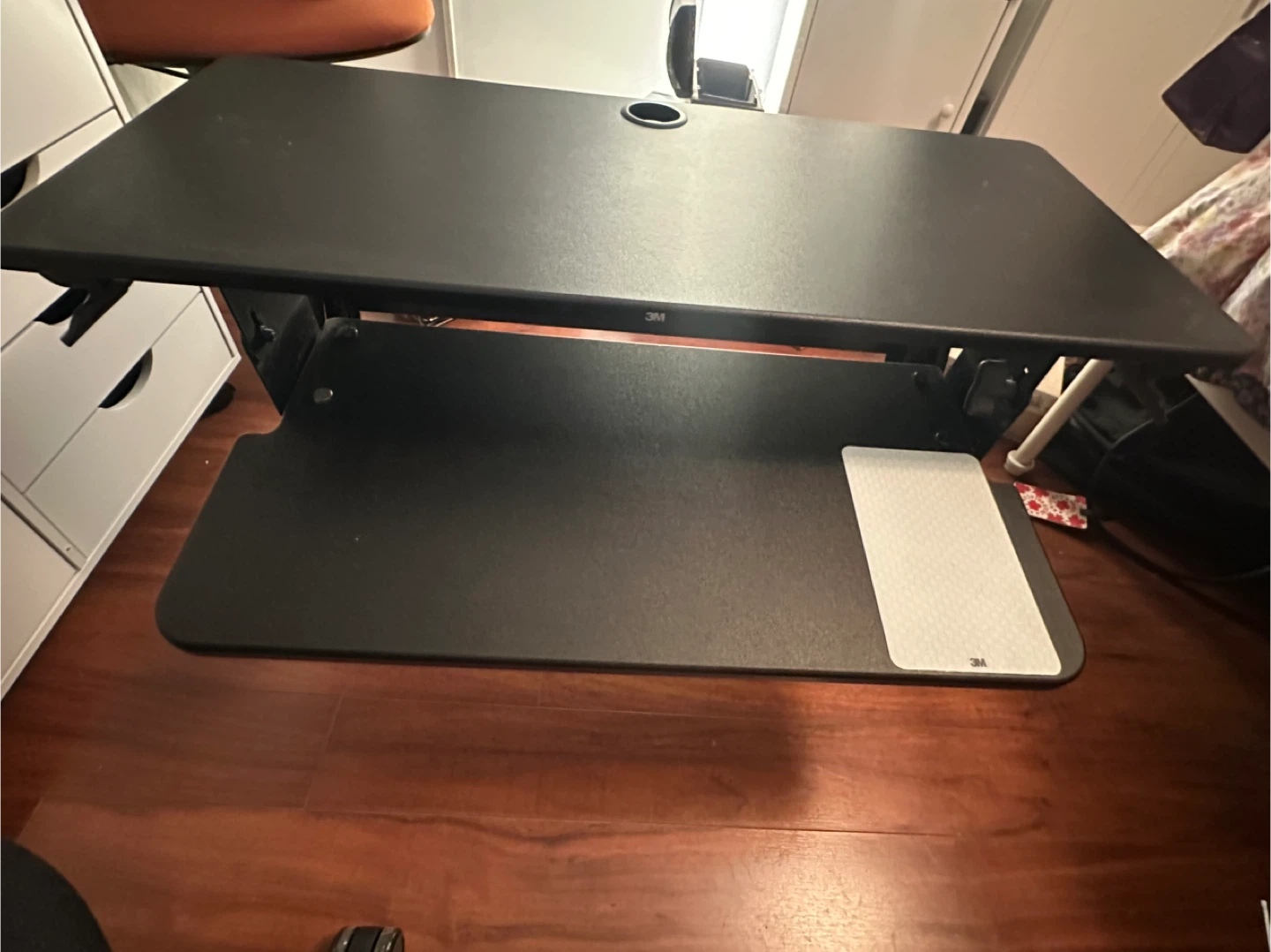 3M SD60B Adjustable Standing Desk - Black, 35 inch