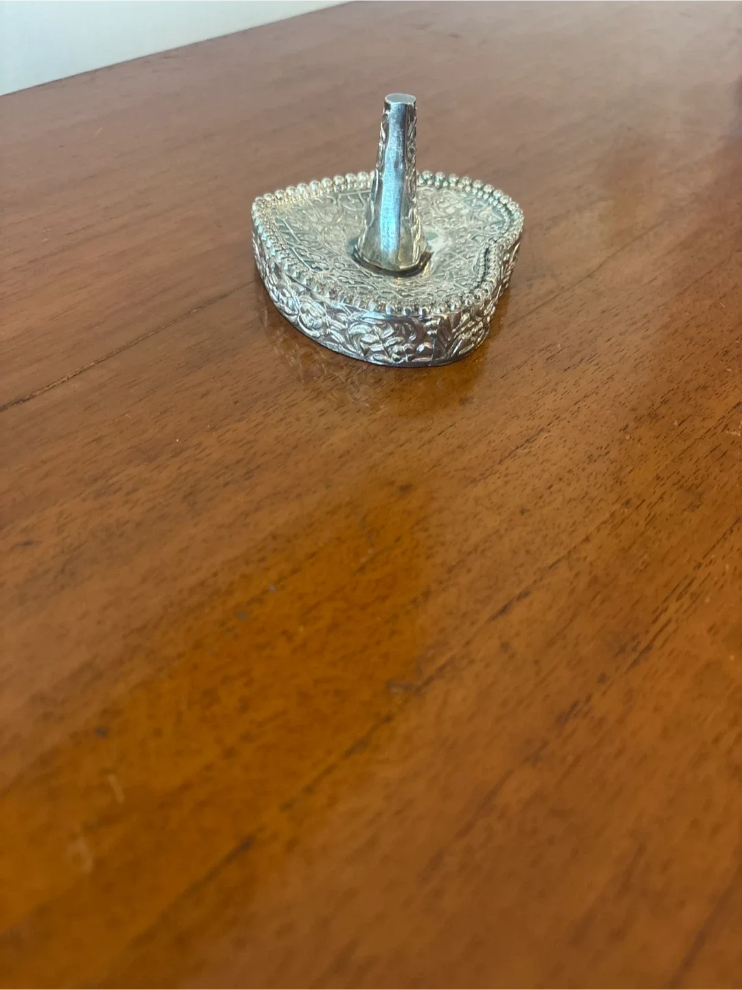 International Silver Company Vintage Ring Holder image indicator(3)