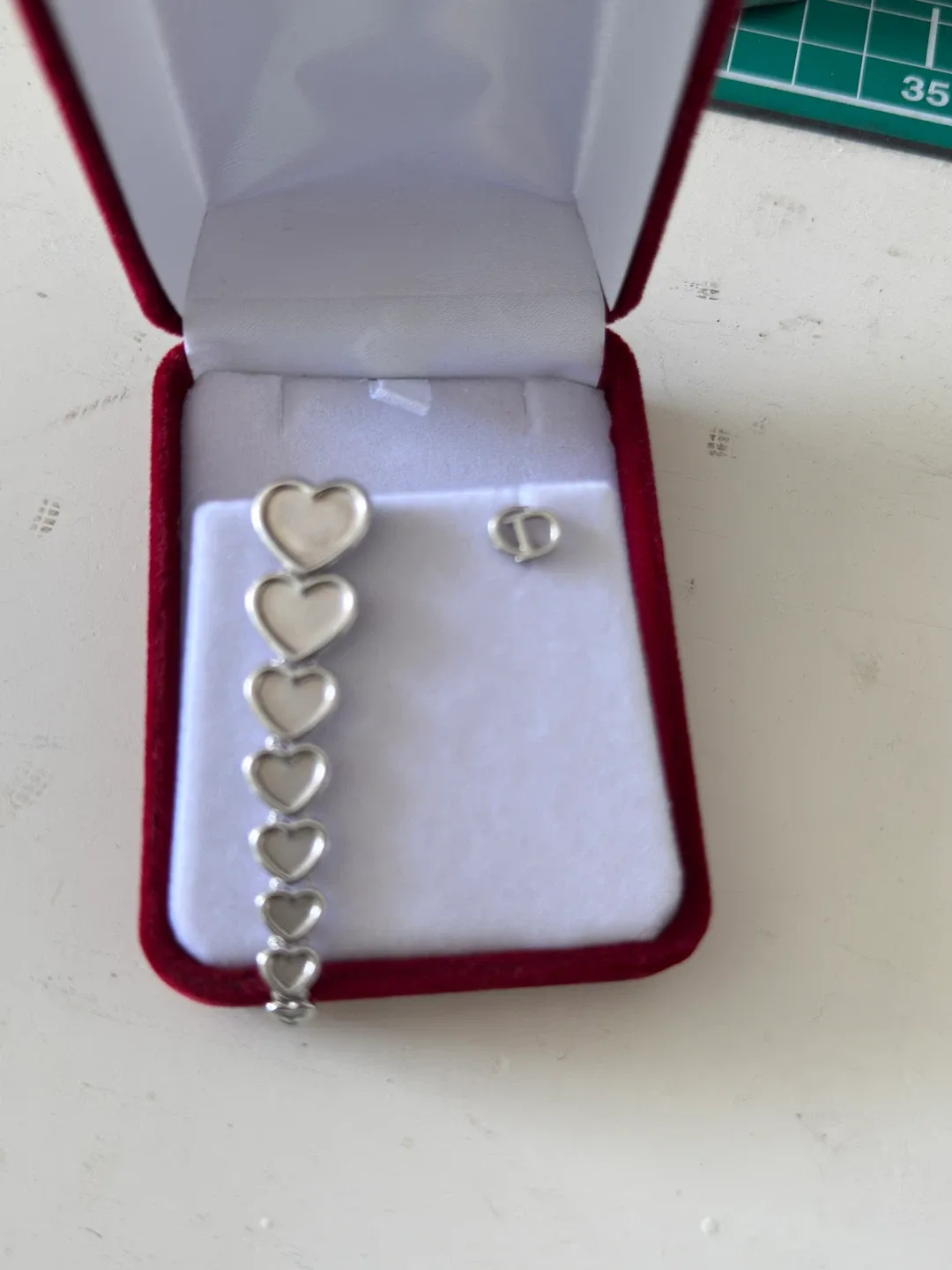 Links of London Silver Heart earring image indicator(2)
