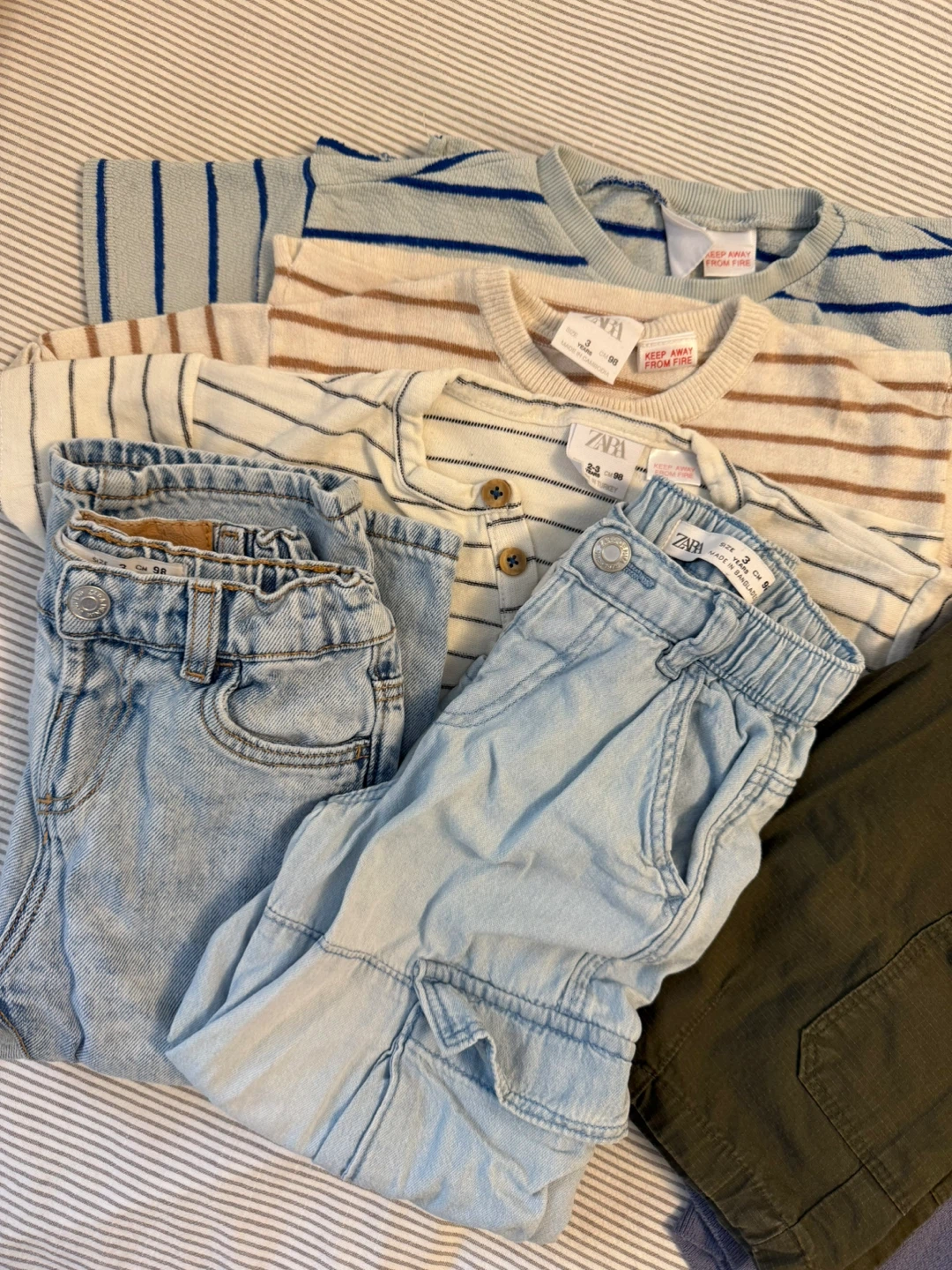Size 3 (98cm) Zara clothing bundle - photo 2
