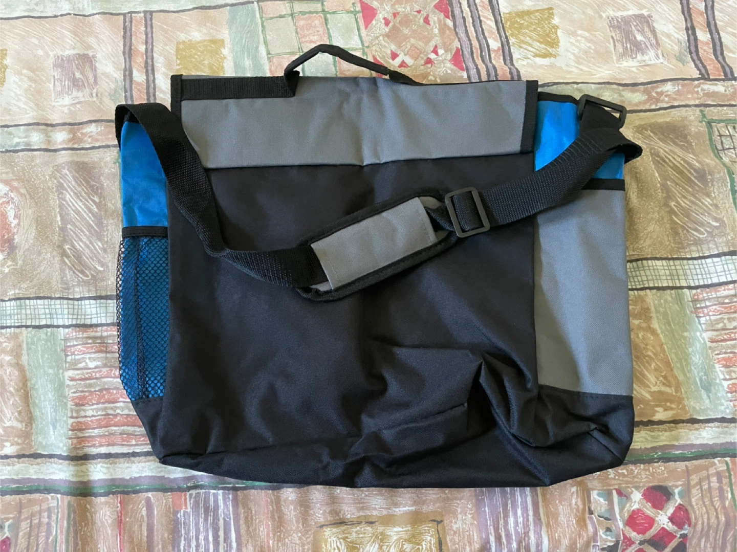 Intuit Accountant Messenger Bag 🥕 - photo 2