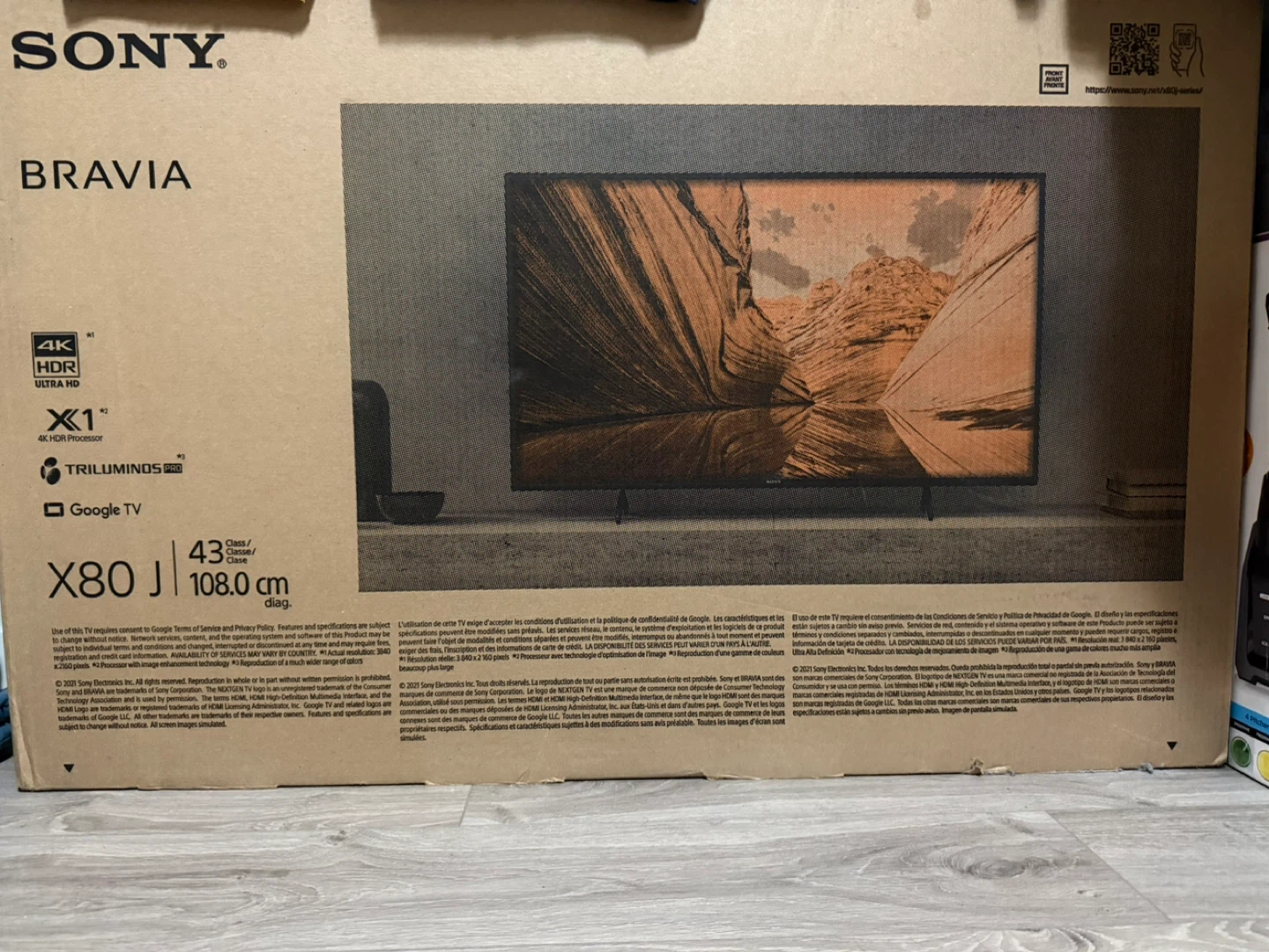 Sony Bravia X80J 43" 4K UHD HDR Smart TV - photo 2