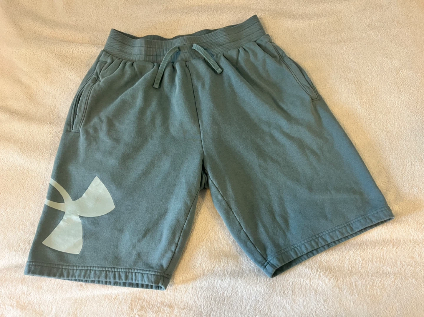 Under Armour & Polo Shorts - Bundle of 3 - photo 4
