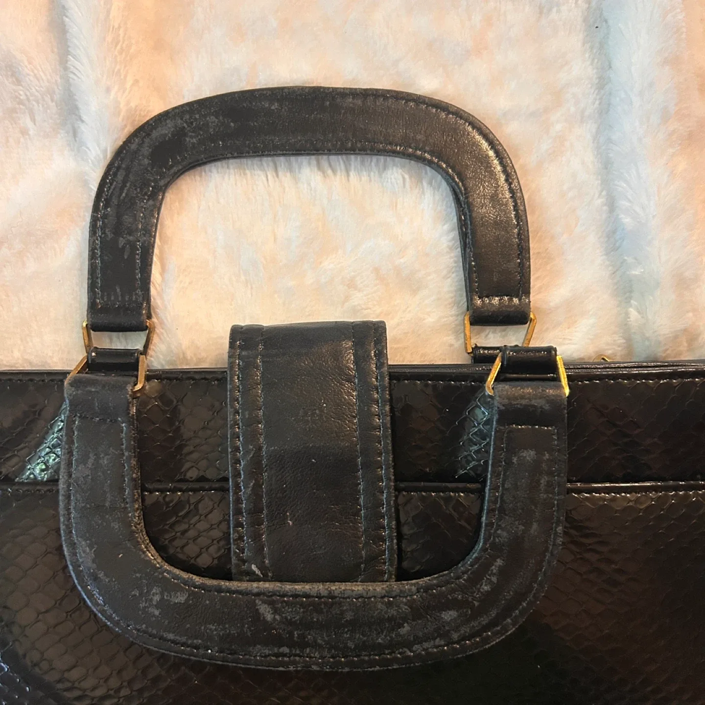 Vintage Black Leather Handbag image indicator(4)