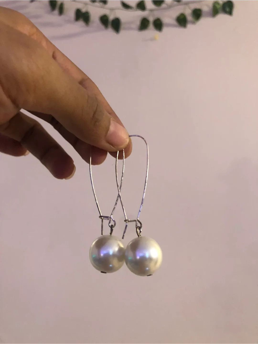 Pearl Drop Earrings image indicator(2)