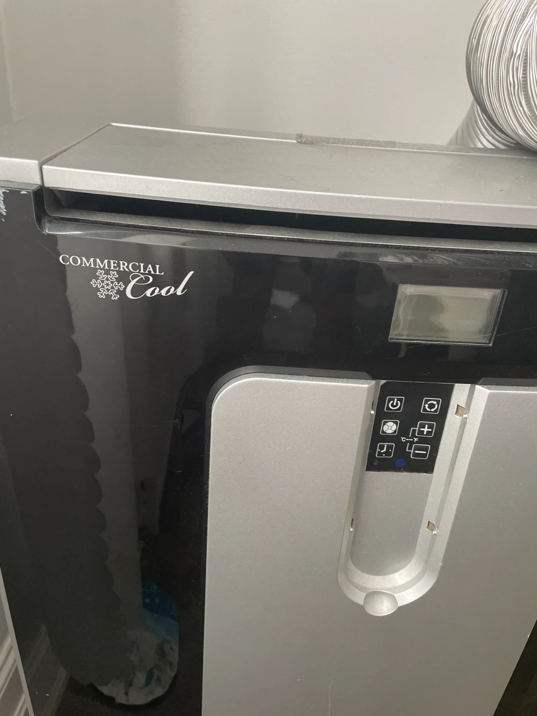 14000 BTU Commercial Cool portable AC - photo 2