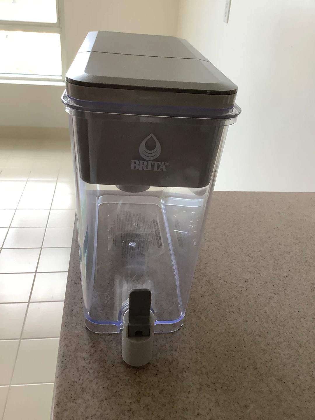 Brita Water Filter Dispenser - 27 cup