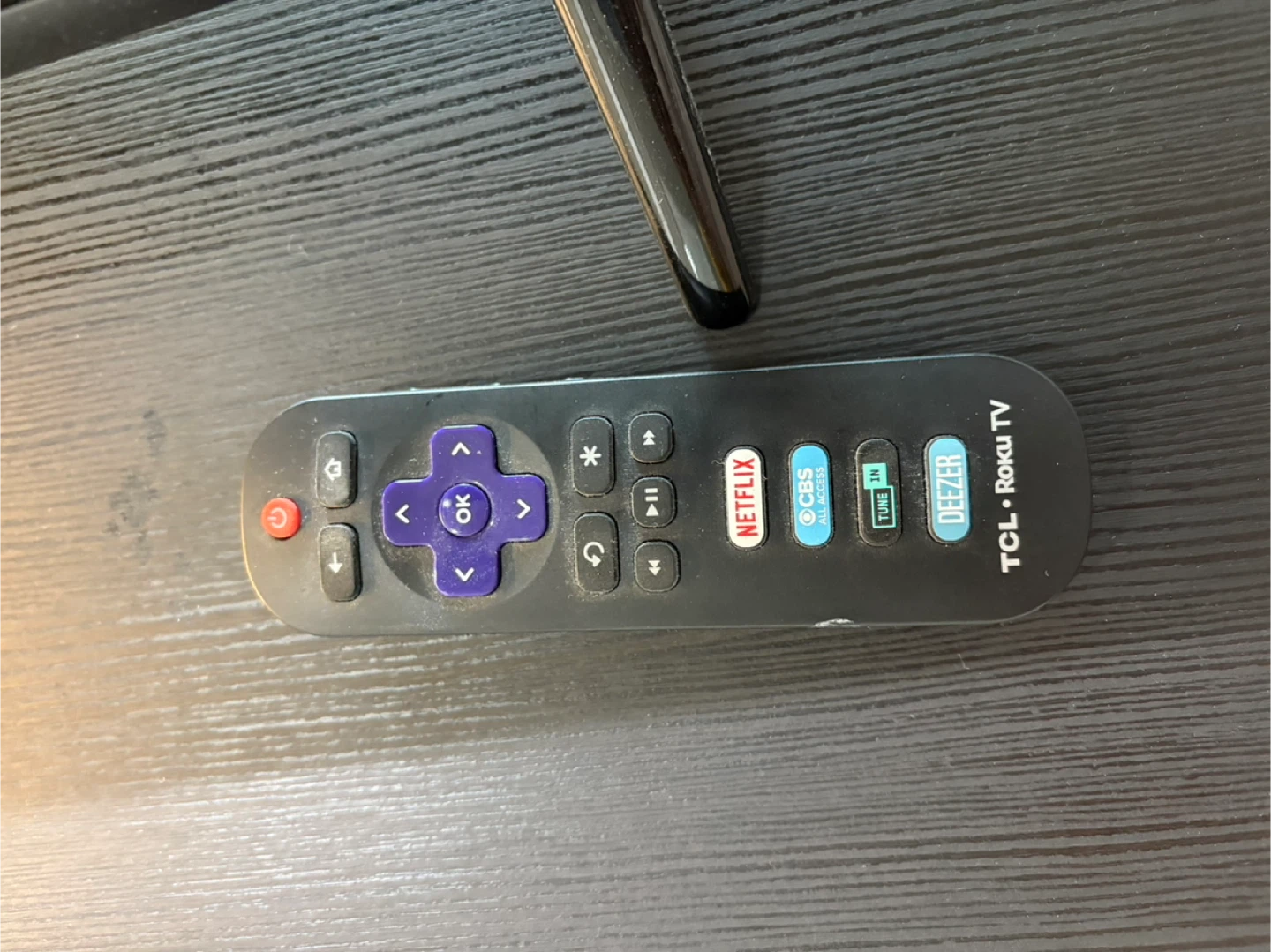 32” TCL Roku 4K Smart TV - photo 4