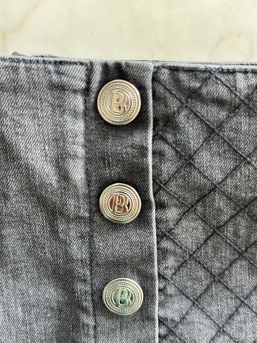 Pierre balMain Black Denim Shorts - Size 40 image indicator(3)