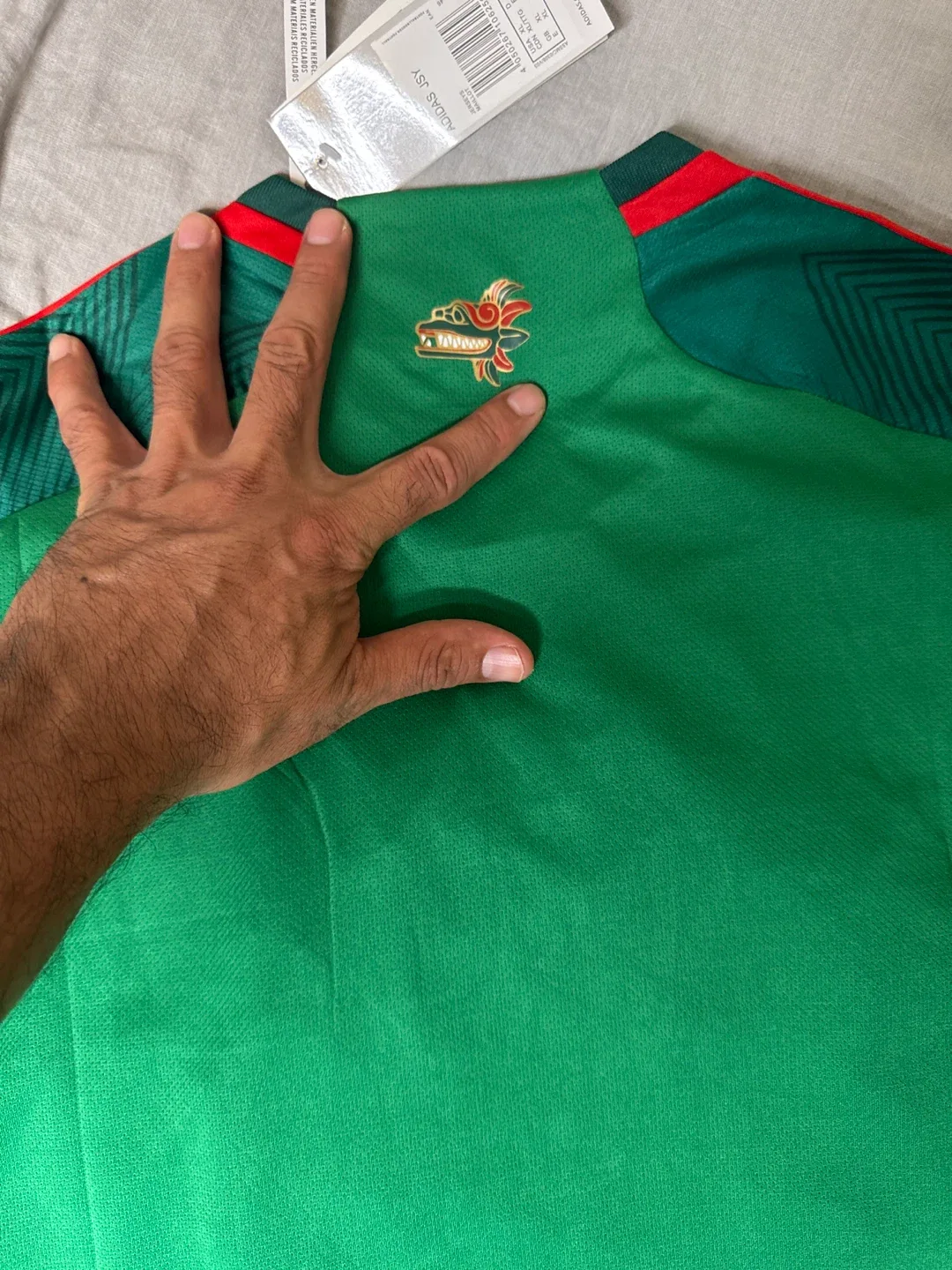 New Adidas Mexico Soccer Jersey XL image indicator(3)