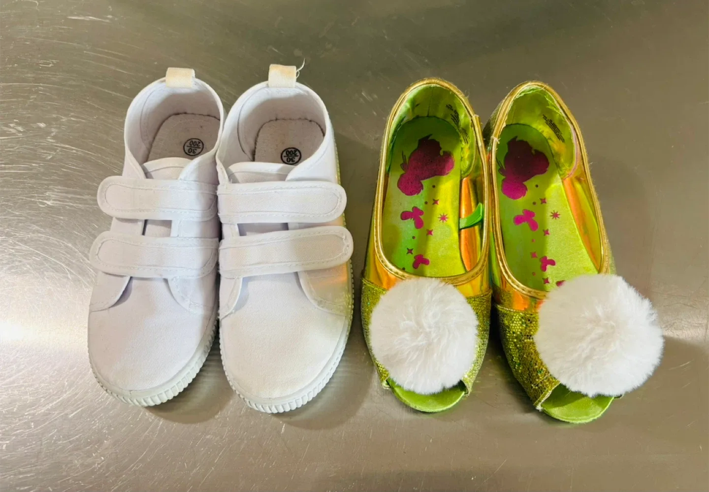 Authentic Disney 3 pc tinker bell costume, excellent condition!! image indicator(7)