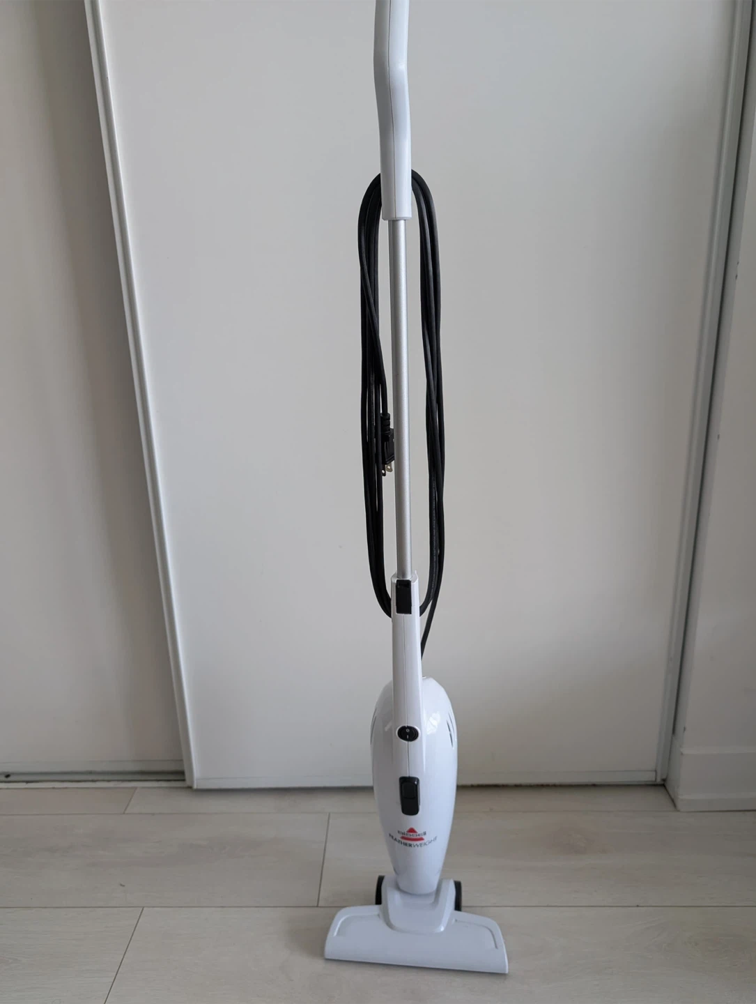 Bissell FeatherWeight Stick Lightweight Bagless Vacuum