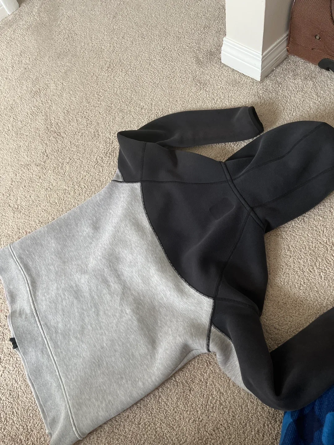 Nike Tech Fleece Hoodie - Black/Grey, XL image indicator(2)