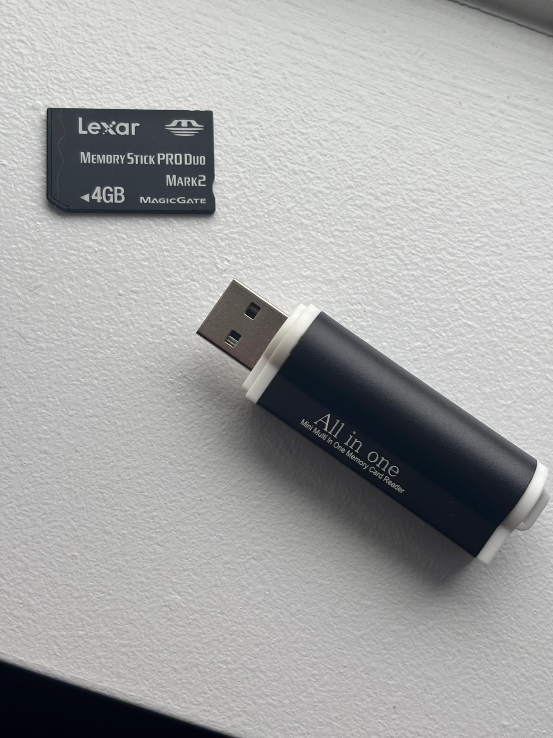 Sony Cybershot Digital Camera - photo 4