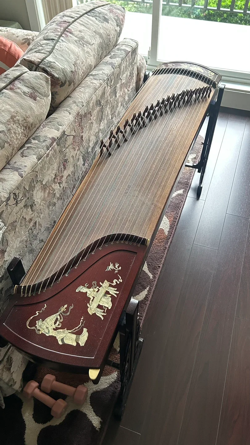 Guzheng Chinese Zither thumbnail