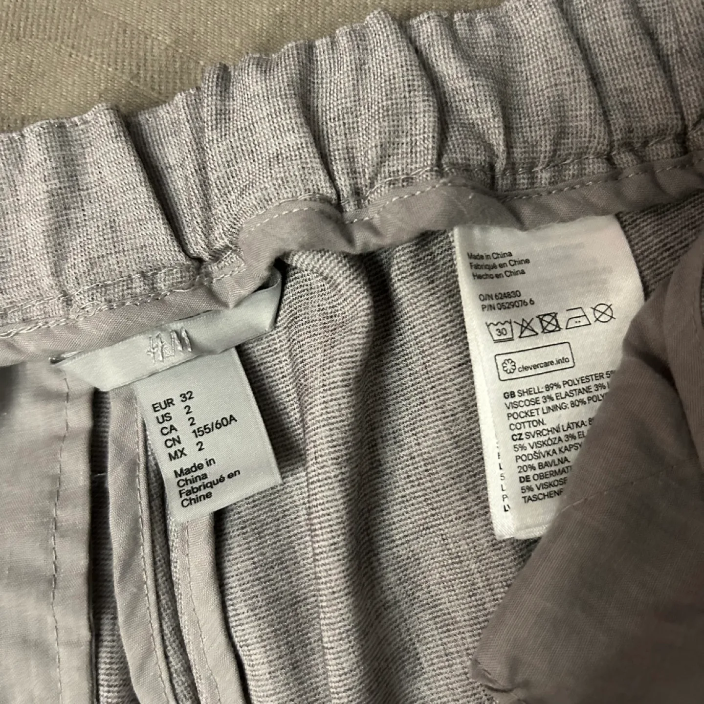 H&M Grey Elastic Waist Pants image indicator(3)