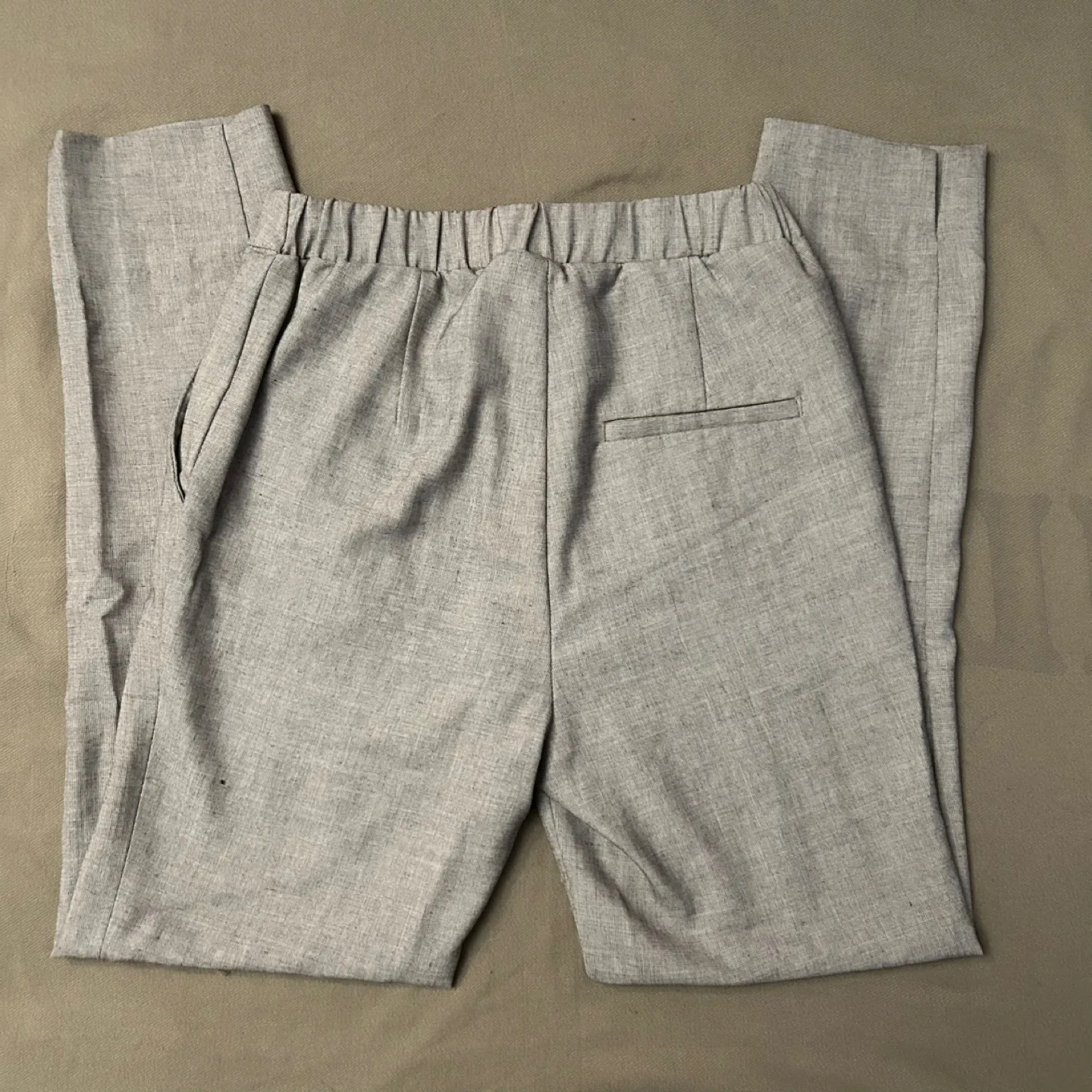 H&M Grey Elastic Waist Pants image indicator(2)