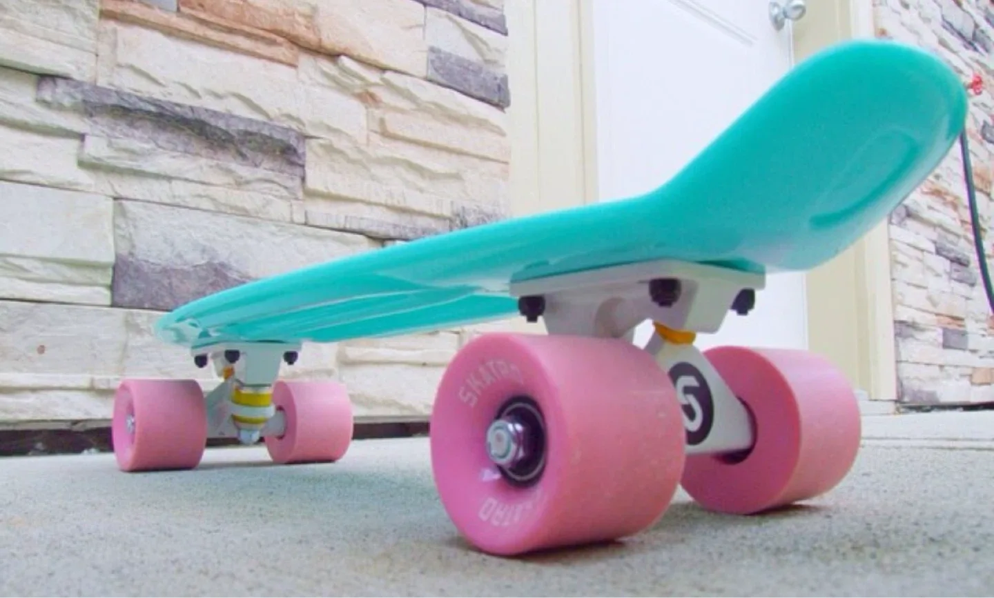 Pennyboard - Turquoise & Pink thumbnail