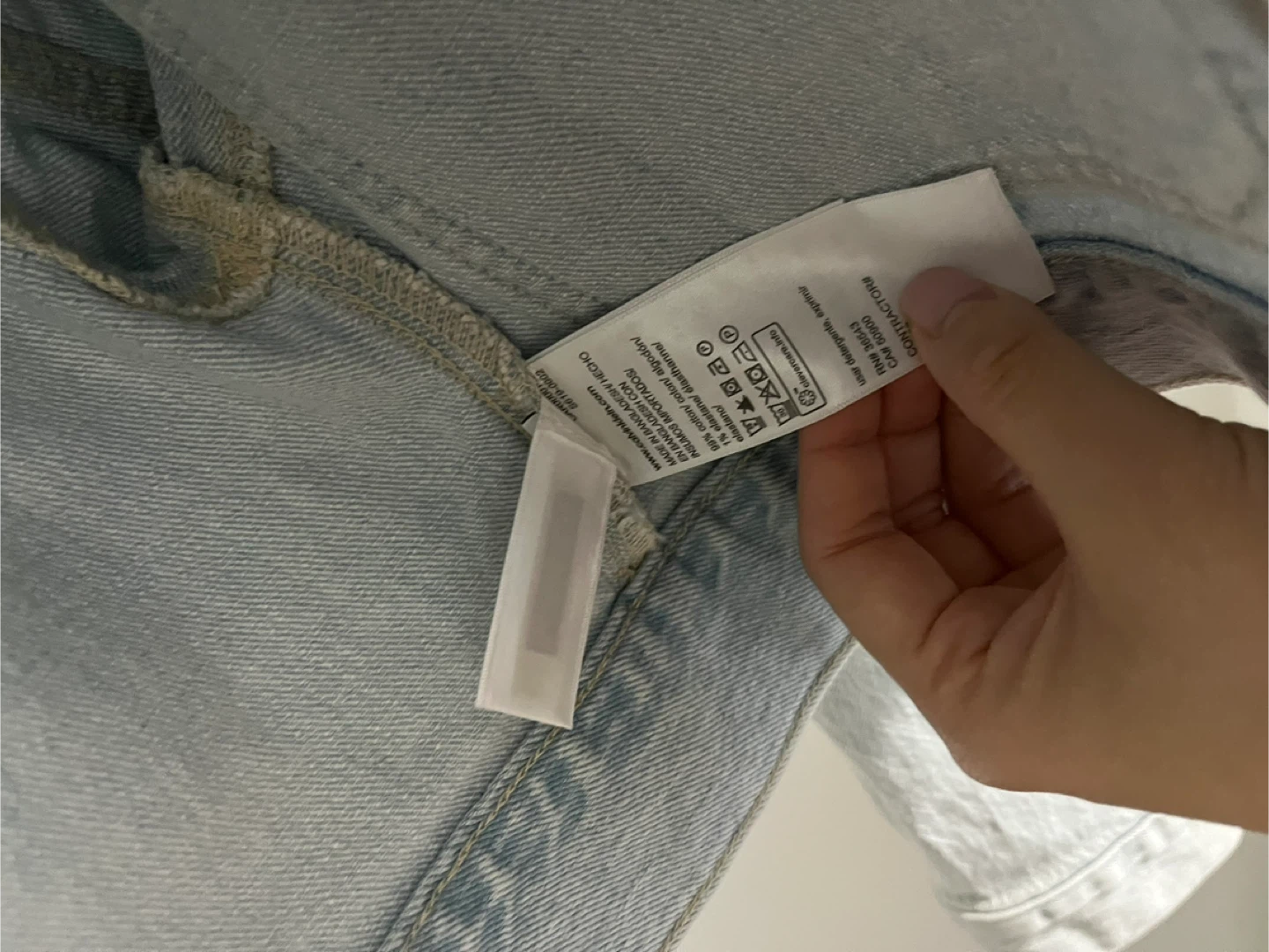 Calvin Klein Denim Jacket - Size XS - photo 5