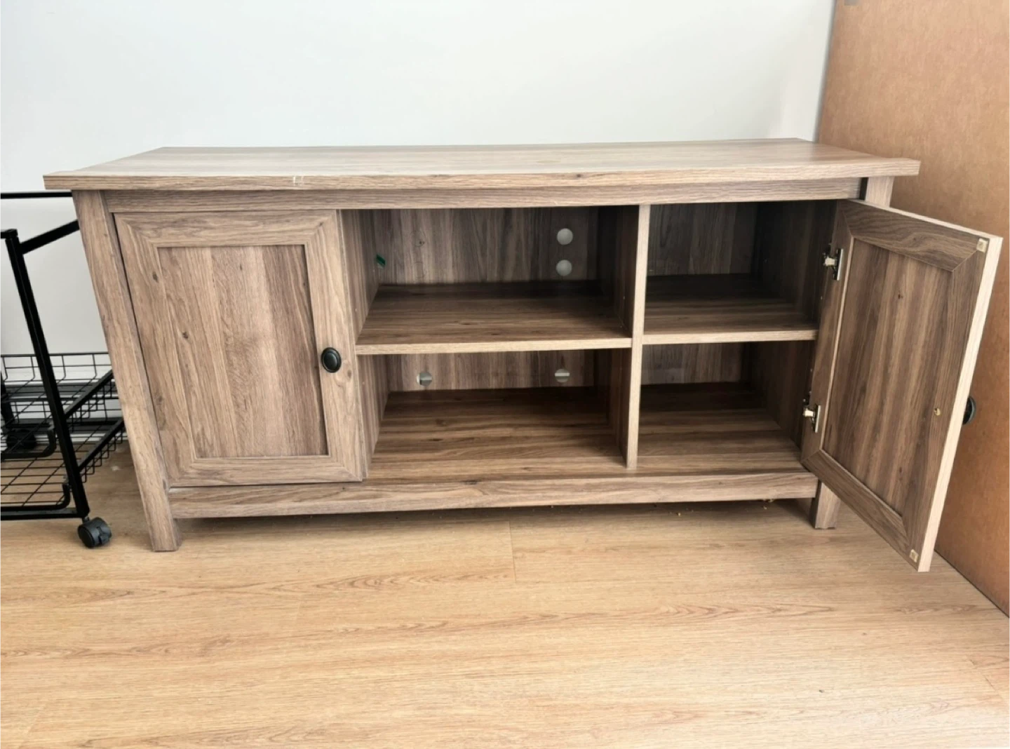 TV Stand - photo 3