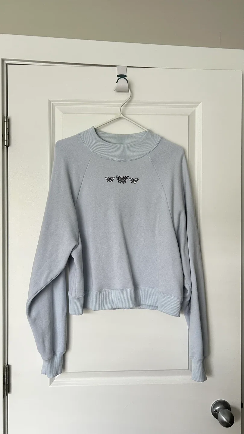 Hollister Sweaters Lot thumbnail