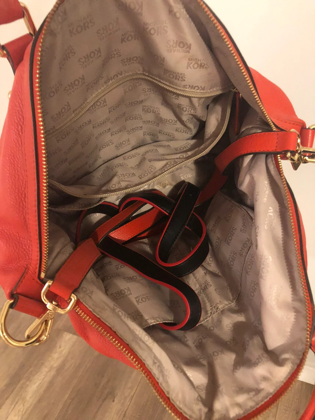 Michael Kors Red Leather Satchel - photo 3
