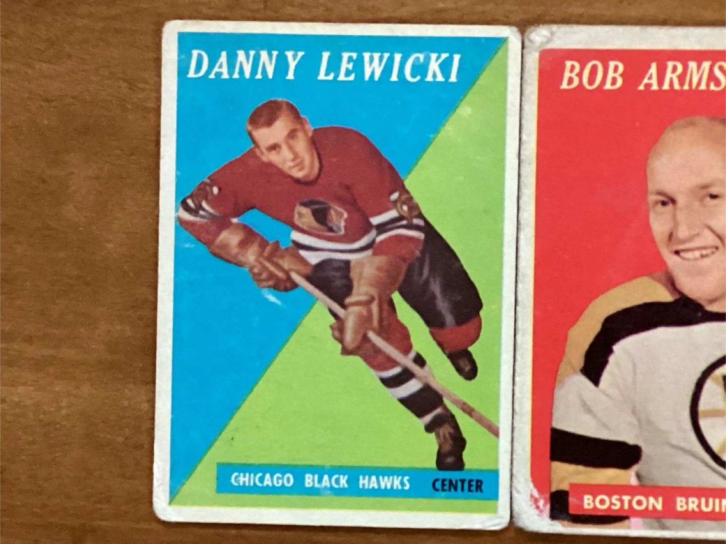 2 TOPPS 1958-59 NHL Cards BOB ARMSTRONG #1 & DANNY LEWICKI #6 - photo 2