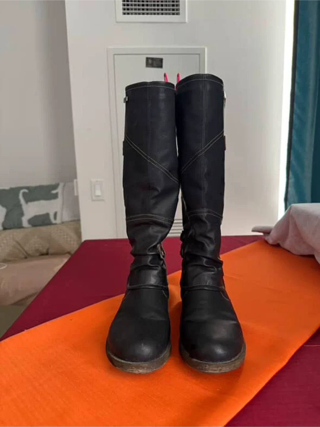 Black Winter Boots image indicator(2)