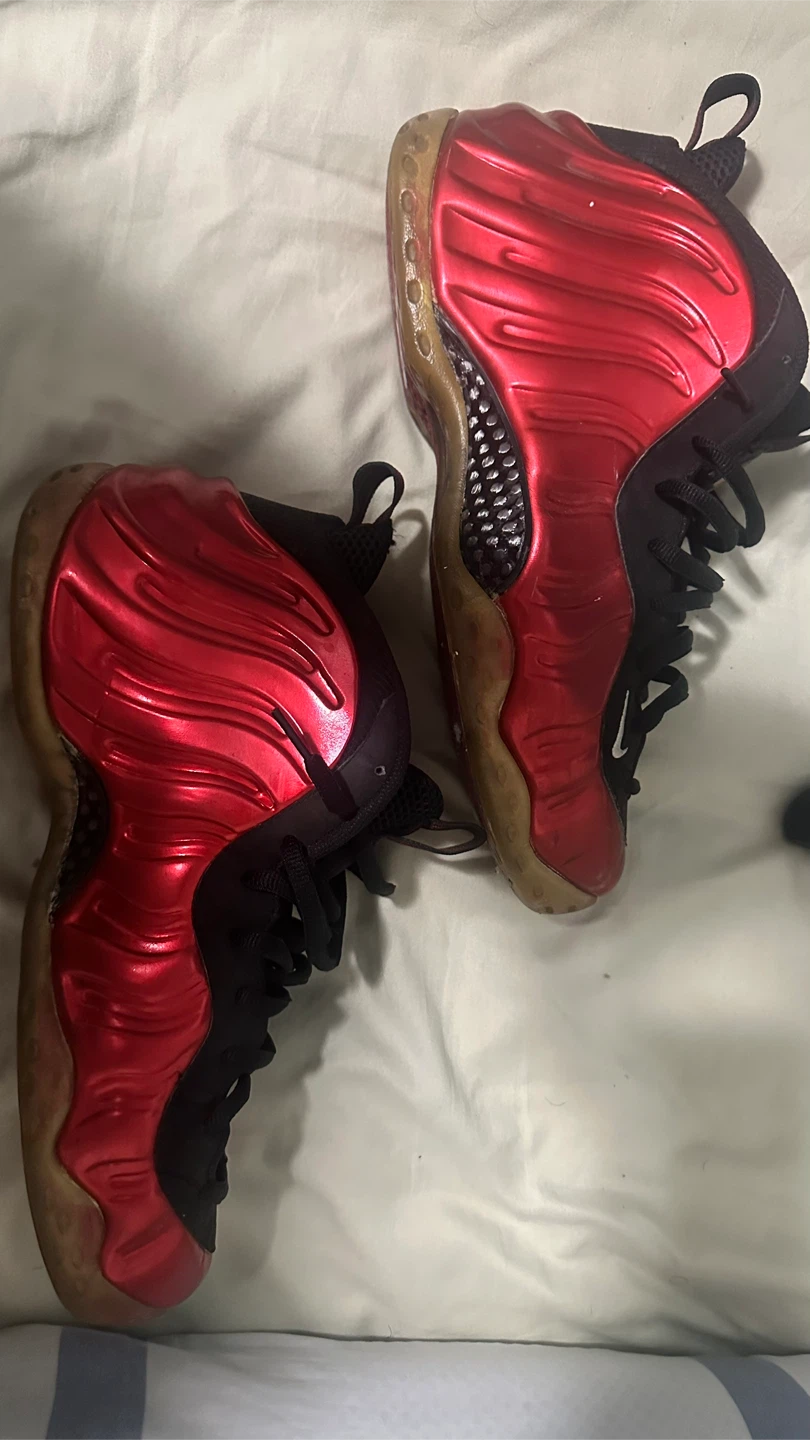 Nike Air Foamposite One Red