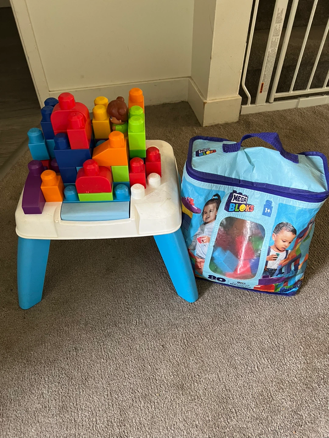 Mega Bloks Table with 80 Blocks