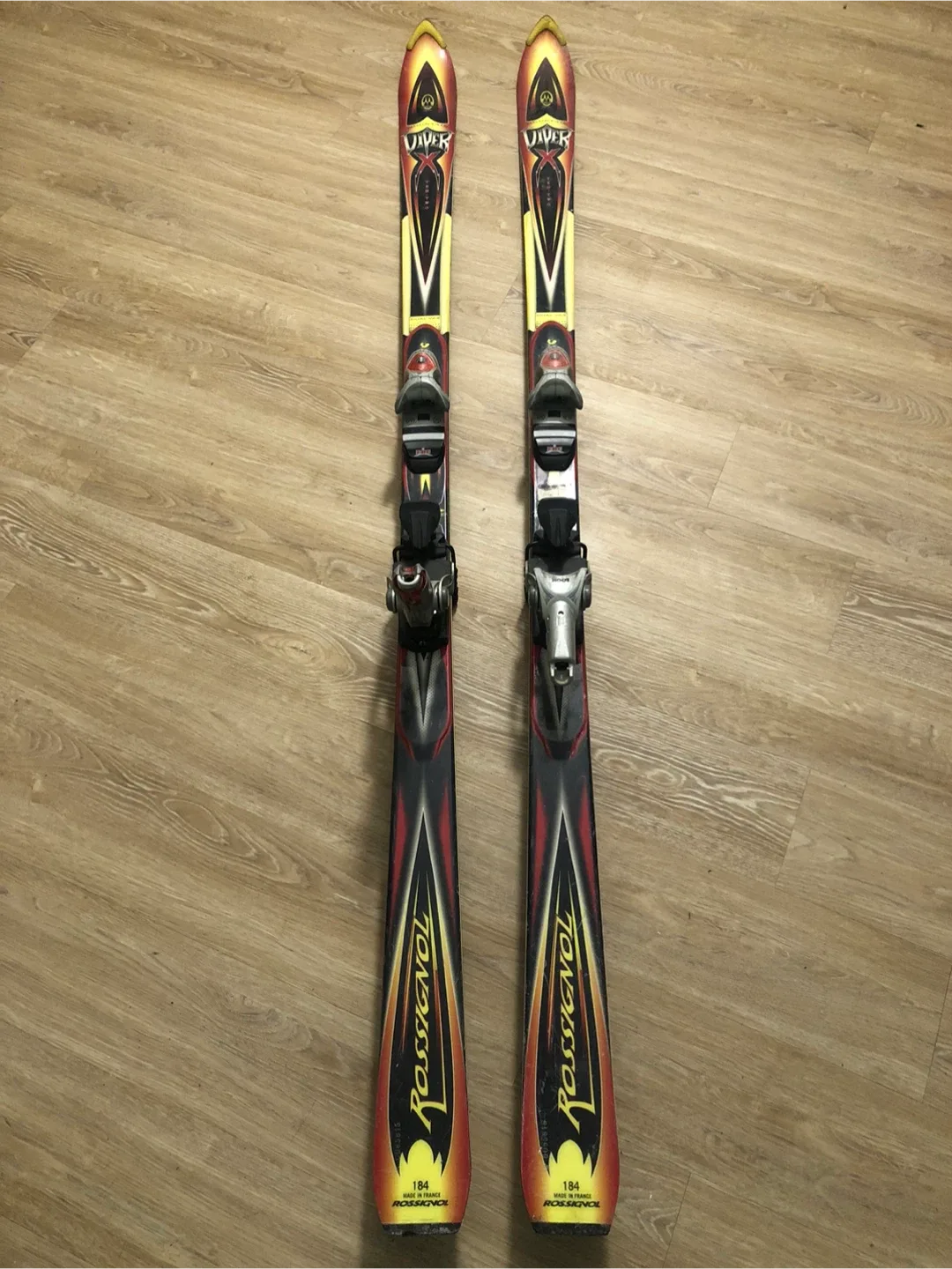 Rossignol Skis with bindings - 184cm (NEED GONE) thumbnail