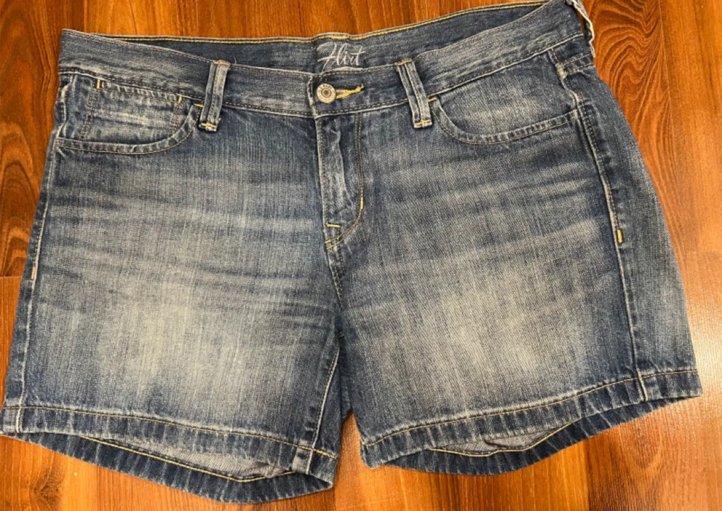Women’s Shorts Bundle thumbnail