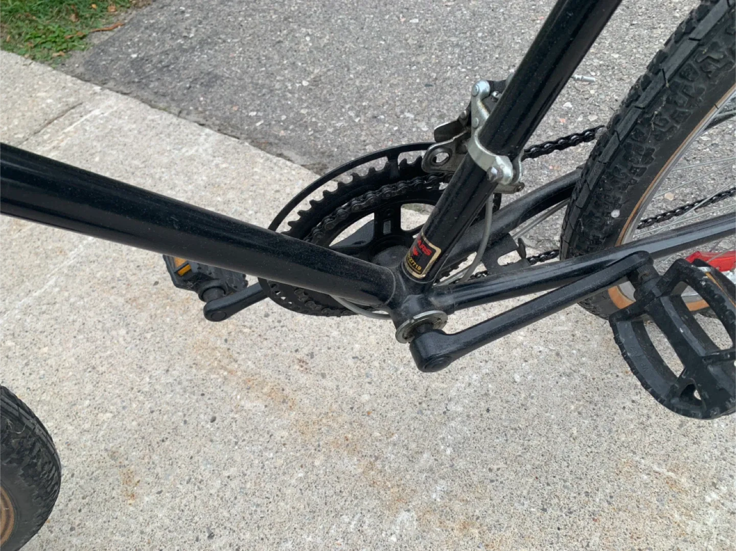 Free Spirit Phantom SIS 12 Speed Bike image indicator(3)