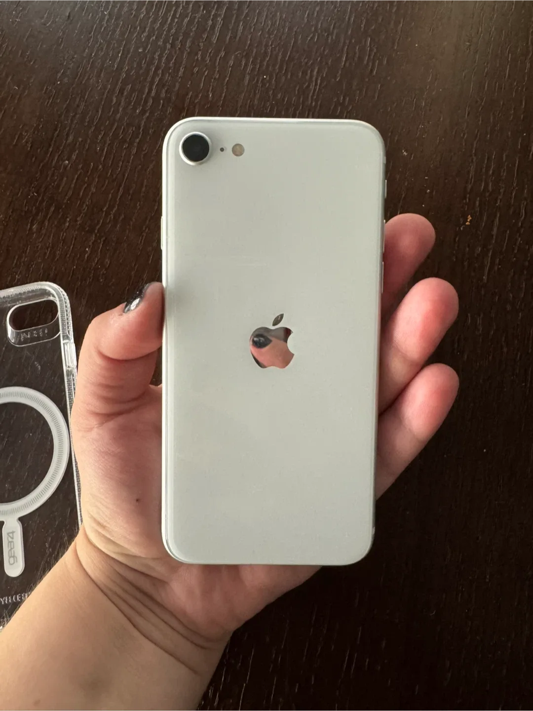 iPhone SE - 2nd Generation - 64GB - White image indicator(4)