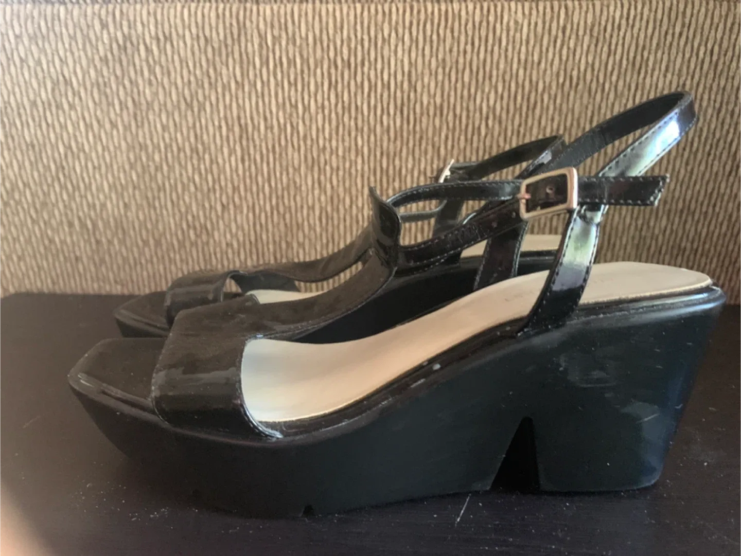 Nine West Black Patent Leather Platform Sandals image indicator(2)