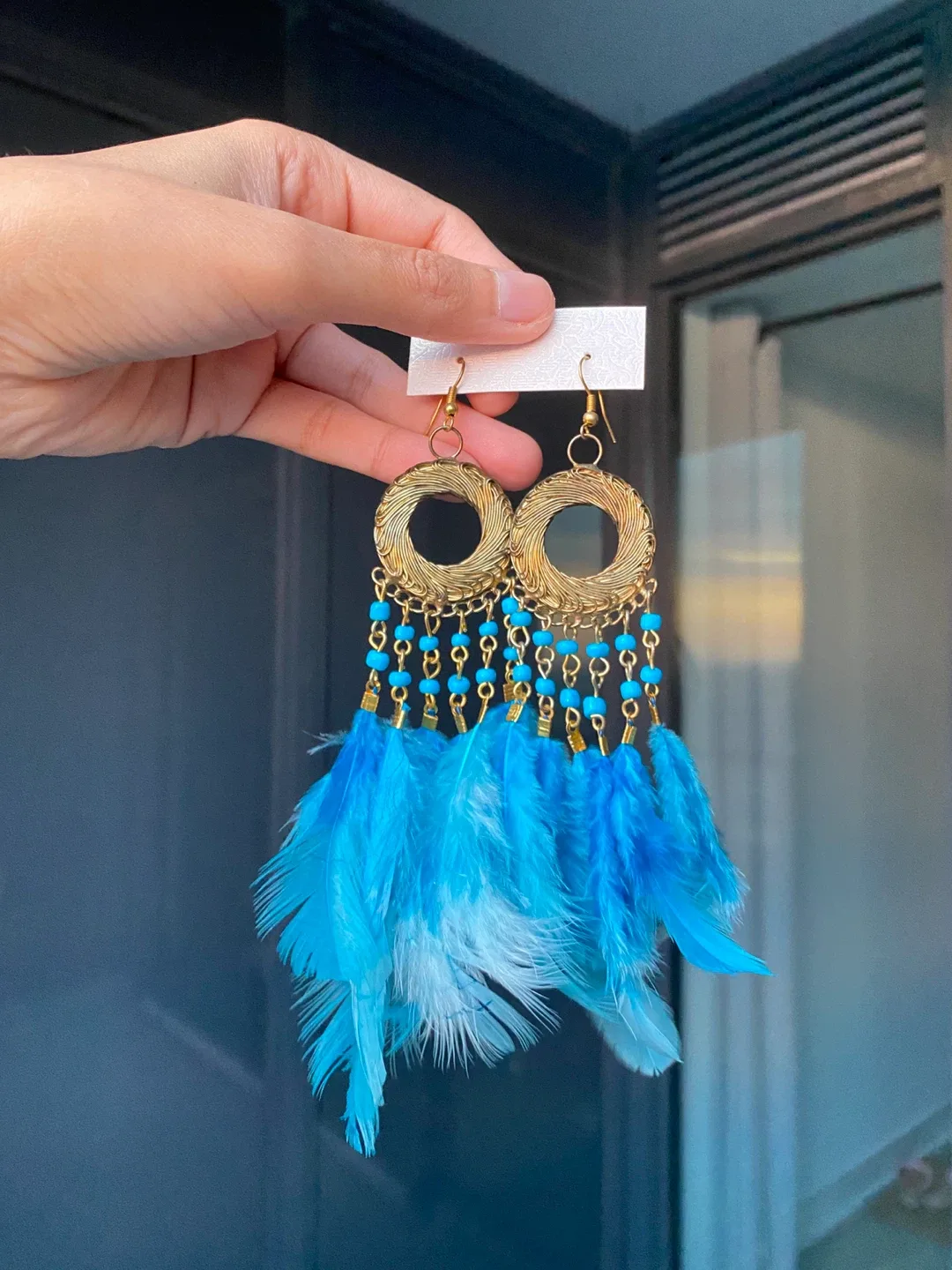 Blue Soft Feather Dangle Earrings image indicator(2)