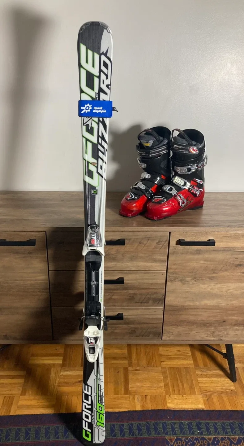 Ski Equipment Bundle - Pick Up Before Weekend! thumbnail