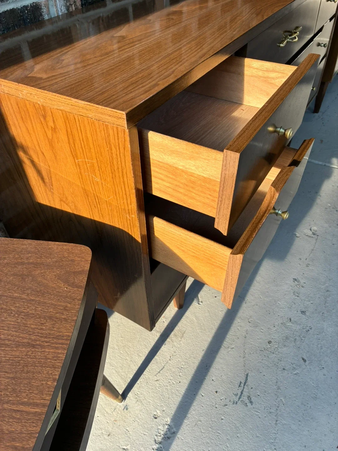 Mid-Century Modern Dresser & free Nightstand Set image indicator(3)