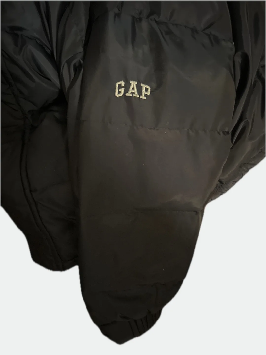 Baby GAP Black Puffer Jacket - Size 4 Years image indicator(3)