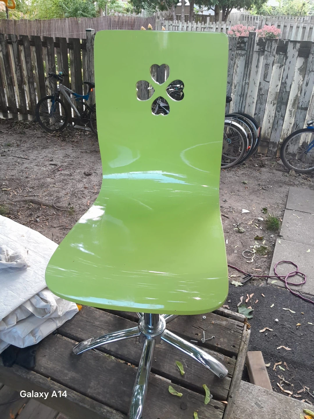 Lime Green Office Chair with Clover Cutout - photo 2