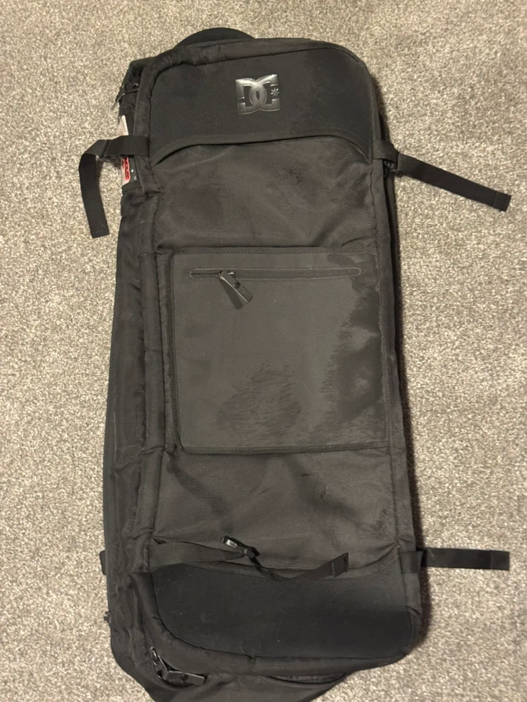 DC Black Snowboard/Boot Bag image indicator(4)