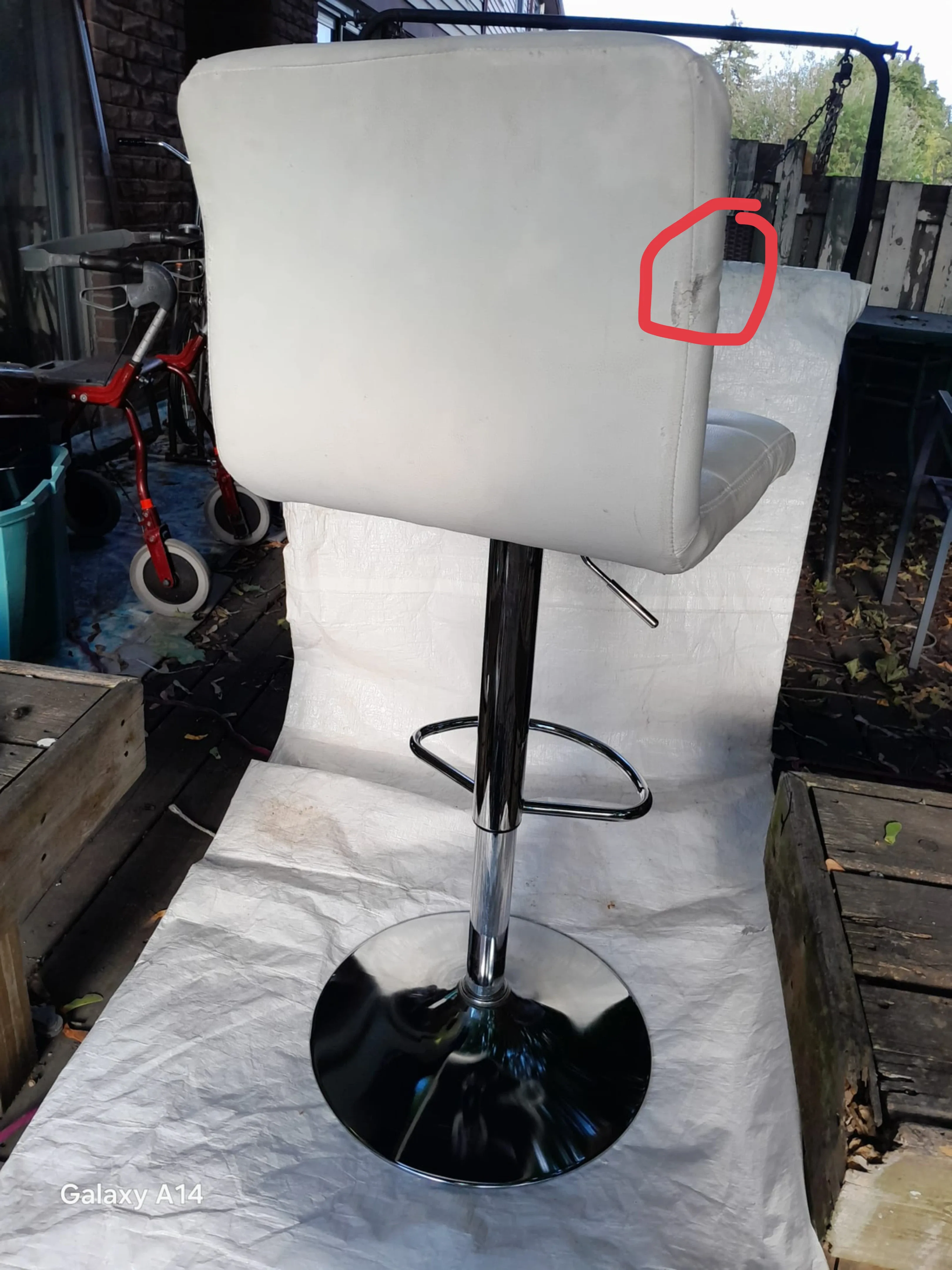 White Adjustable Height Bar Stool image indicator(2)