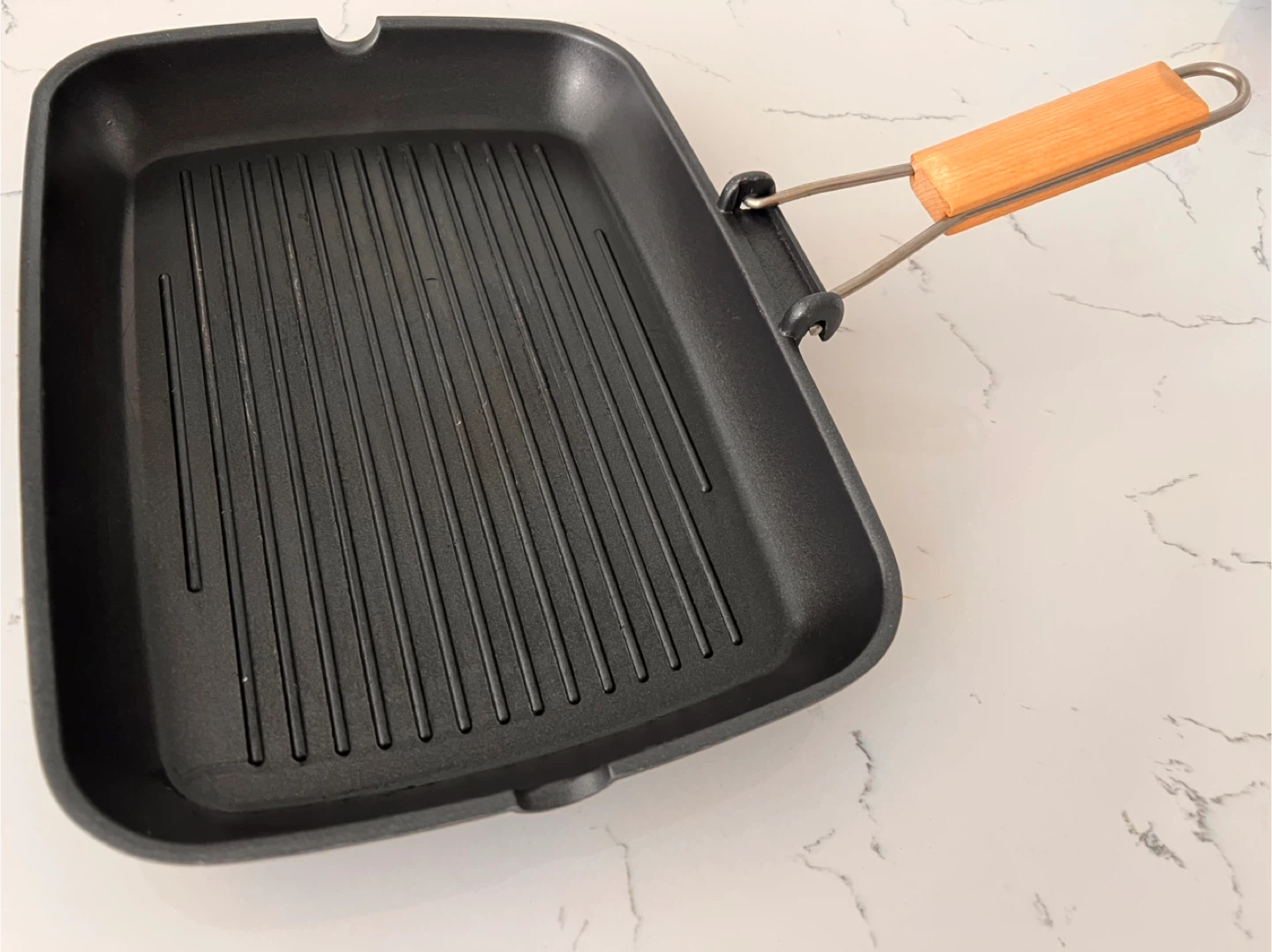 Portable IKEA Grilling Pan
