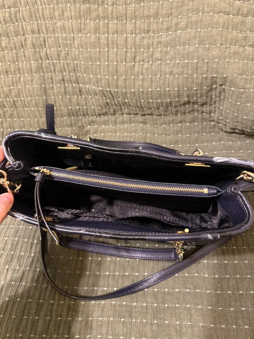 Kate Spade Floral Handbag image indicator(2)