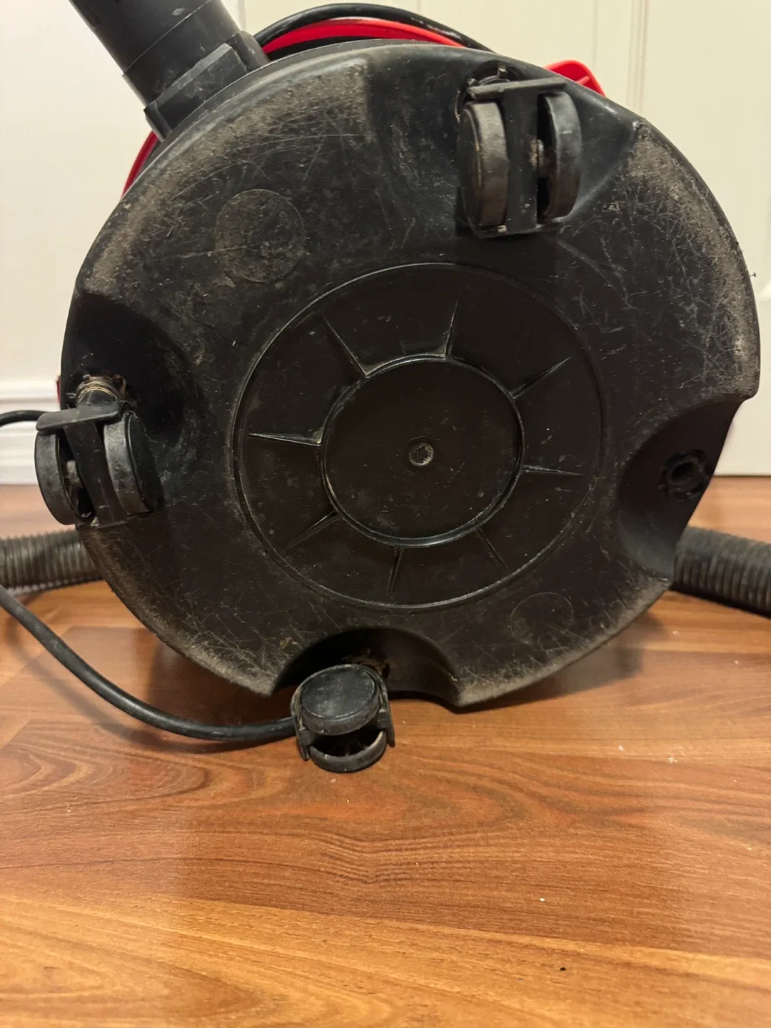 JOBMATE 15L Wet/Dry Vac image indicator(2)