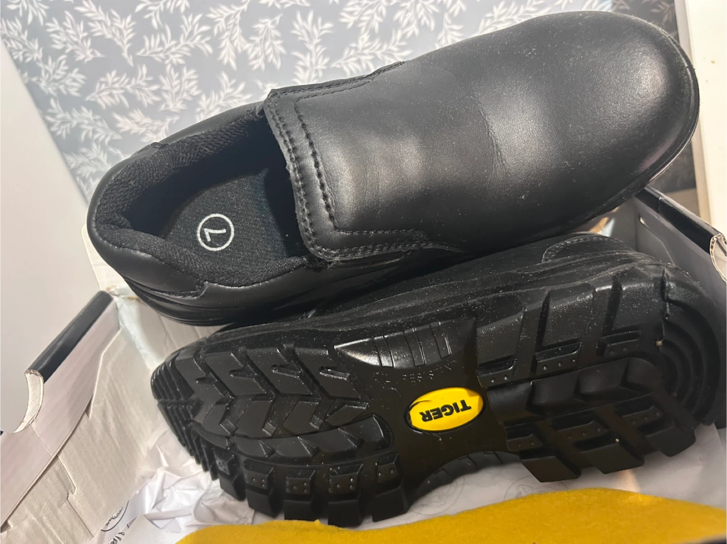 Tiger Safety 987 Black Work Women’s Shoes - Size 7 - photo 3