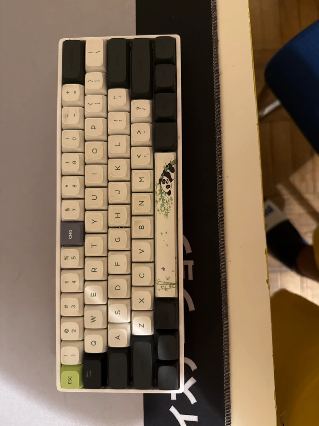 Custom Mechanical Keyboard - Panda Design