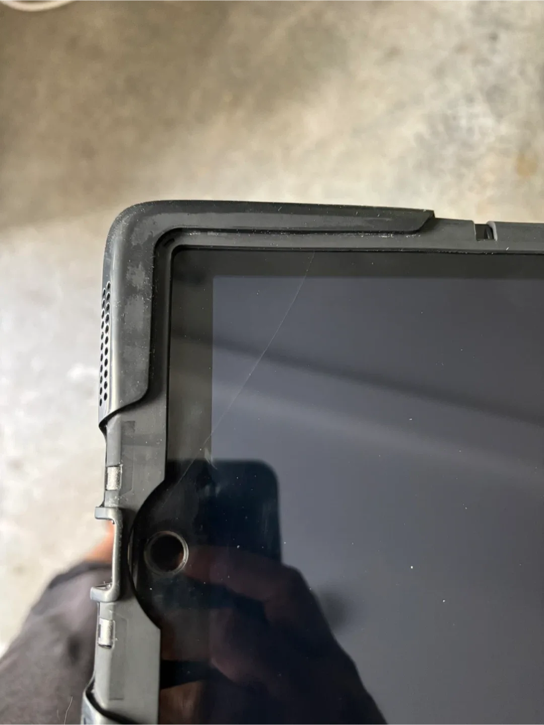 iPad in Black Case image indicator(5)